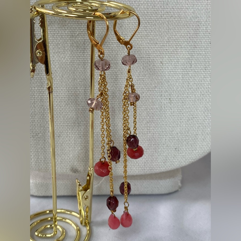 Gorgeous long Goldtone chain and faceted bead earrings
